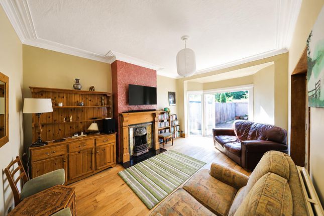 151, Park Avenue, Hull photo 4