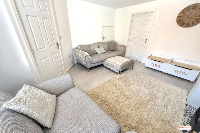 31, Manor Drive, Durham photo 4