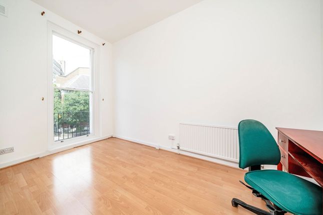 Flat 3, 23, Great Western Road, London photo 4