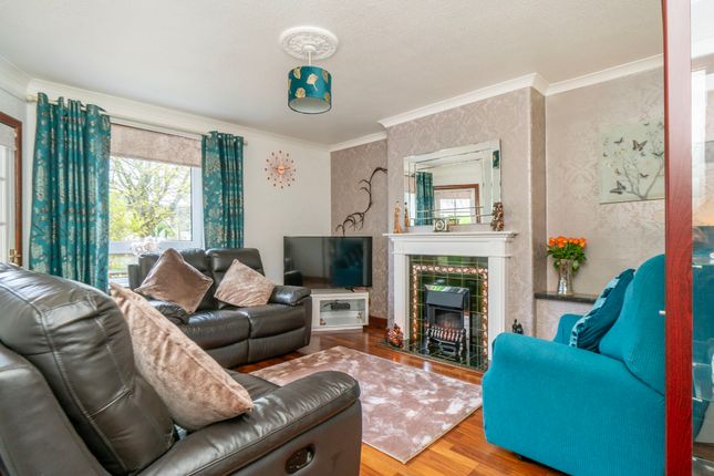 58/1, Dinmont Drive, EDINBURGH photo 3