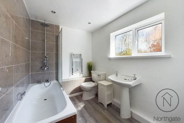 19 Church View, Newton Aycliffe photo 4