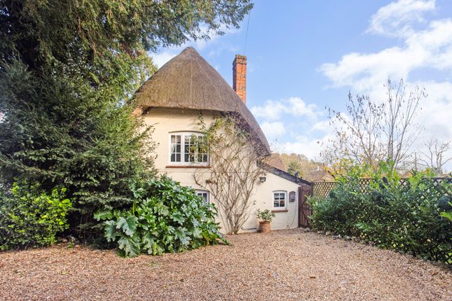 Cottage for sale in Hurstbourne Tarrant, Andover