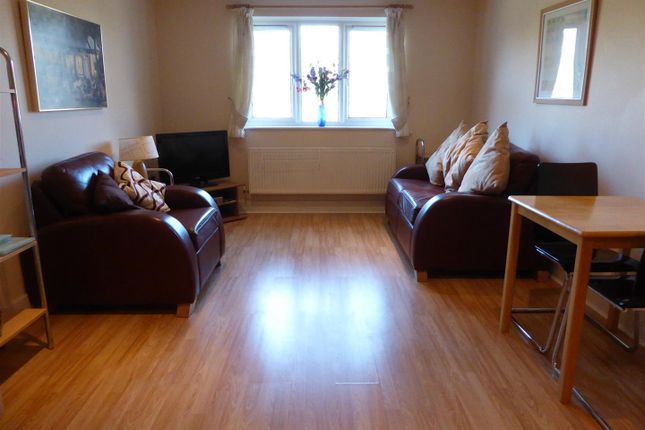 Flat to rent in Cecilia Road, Ramsgate