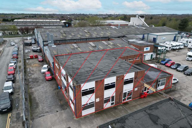 Light industrial to let in Nat Lane, Winsford, Cheshire