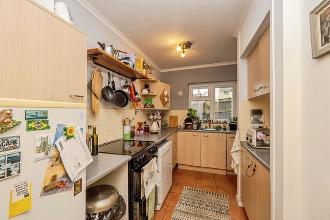 14, Ludlow Road, WEYMOUTH photo 4