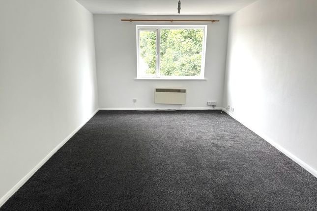 Addlestone House, Chertsey Road, Addlestone photo 5