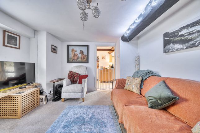 85, Cheddon Fitzpaine, Taunton photo 4
