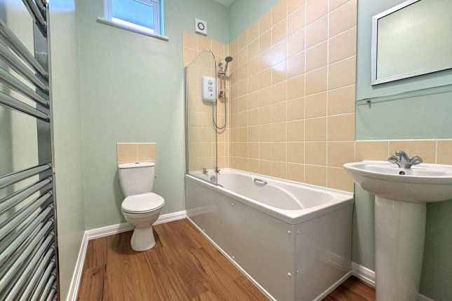 27c, Rowner Road, Gosport photo 4