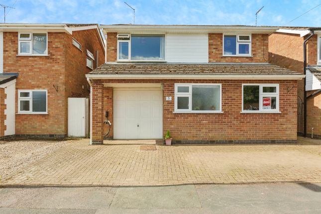 Thumbnail Detached house for sale in Calver Crescent, Sapcote, Leicester