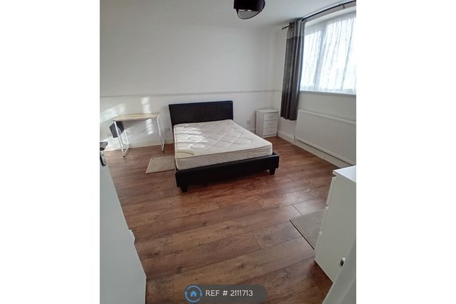 Thumbnail Room to rent in Christopher Walk, Lichfield