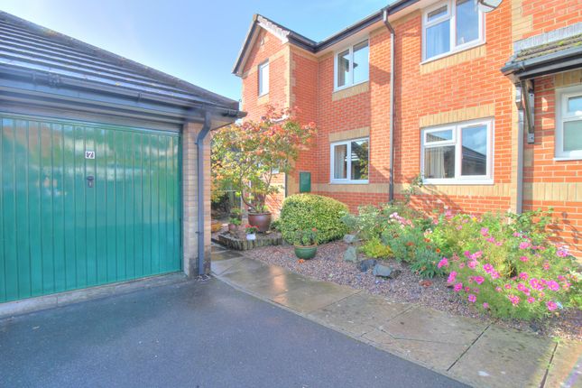 3 Bed Semi Detached House For Sale In Sett Close Bovey Tracey