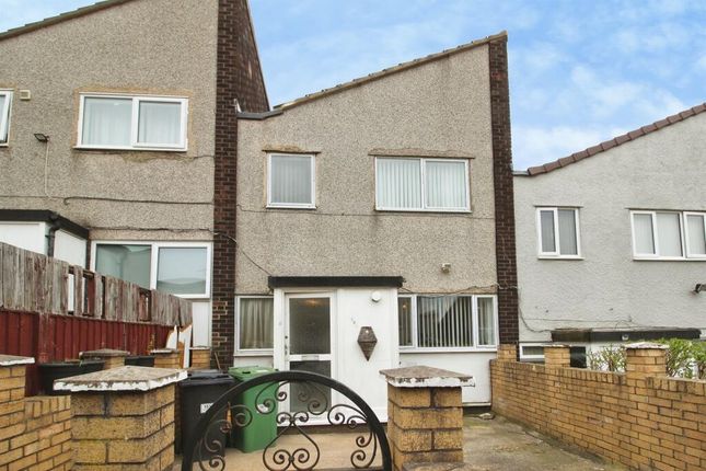3 bed property for rent in Cottingley Drive, Leeds LS11