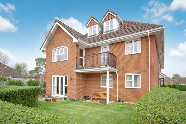 Flat for sale in Station Road, New Milton, Hampshire