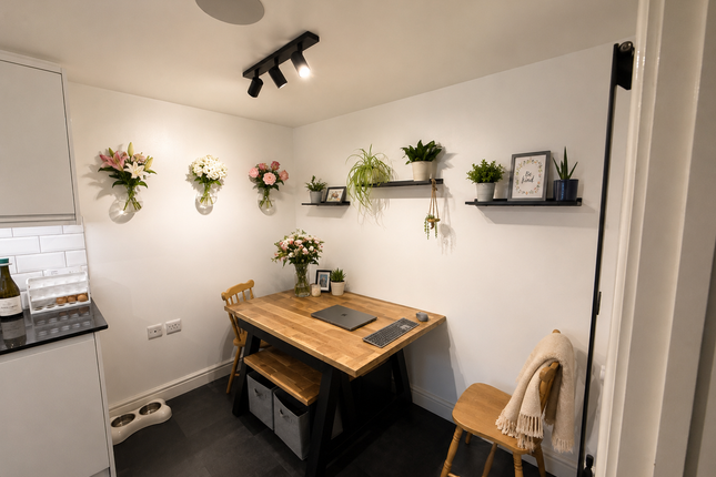 42, Highland Park, Cullompton photo 5
