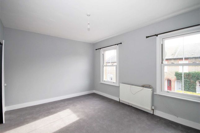 Terraced house to rent in Browns Road, Surbiton