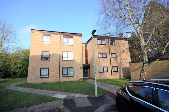 Thumbnail Flat for sale in Grandfield Avenue, Watford