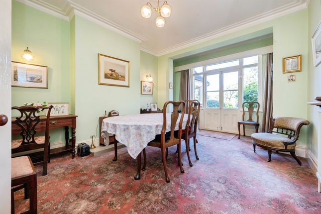 41, Beverley Crescent, Bedford photo 4