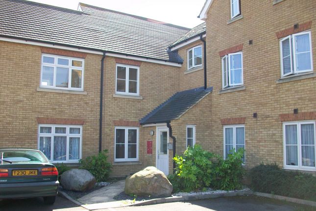 Studio flat on 14 Copperas Court 169, Tankerton Road, Whitstable, £1,050/mo