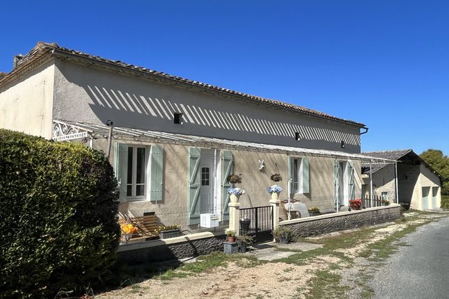 Thumbnail Farmhouse for sale in Eymet, Aquitaine, 24500, France