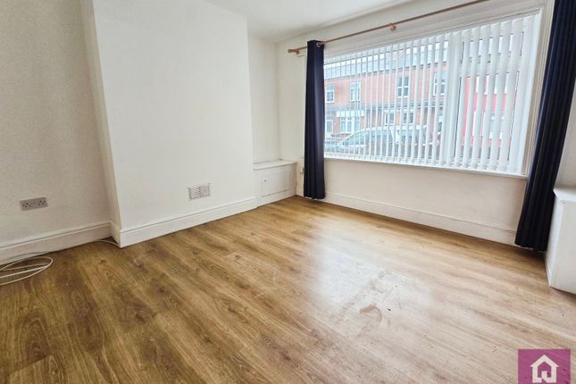 24, Wellington Street, Deeside photo 3