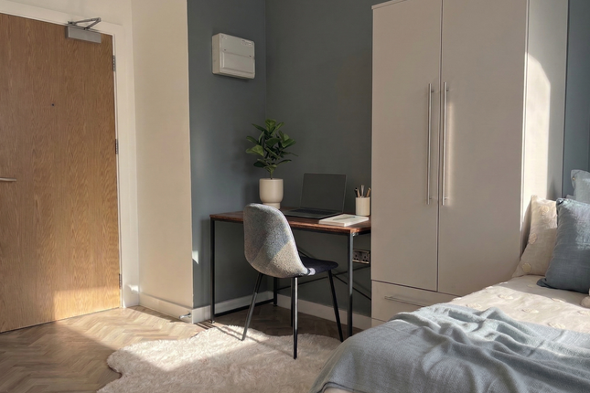 Flat 18, 47, Corn Street, Bristol photo 4