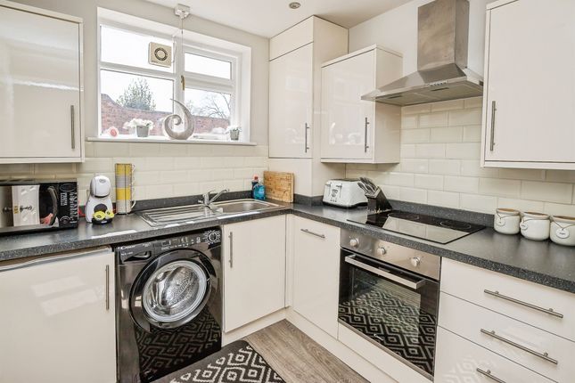 31, Blackfriars House, Chester photo 4