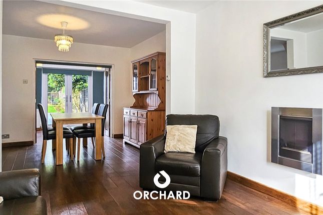 40, Burnham Avenue, Middlesex photo 2
