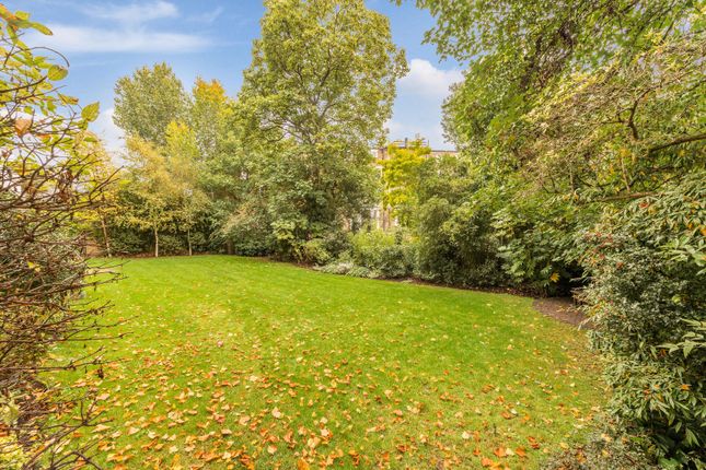 Ormonde Court, London photo 4