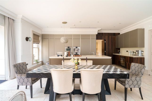 Augusta House, 8, Ellerton Road, London photo 4
