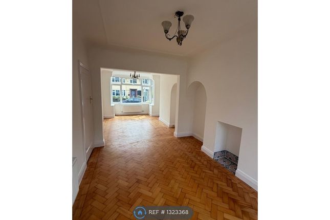 Everest Road, Wirral photo 2