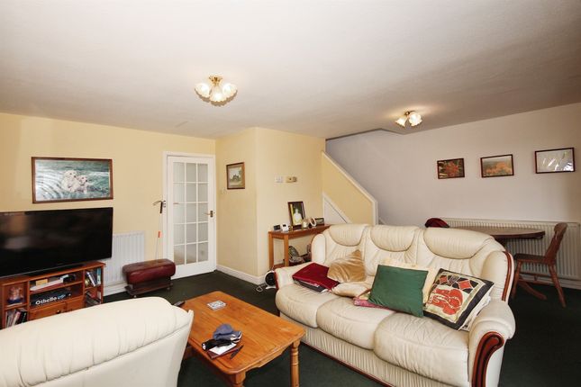 Terraced house for sale in Langdale Close, Leamington Spa