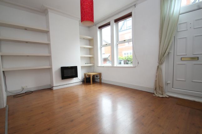 29, Northbrook Street, West Yorkshire photo 2