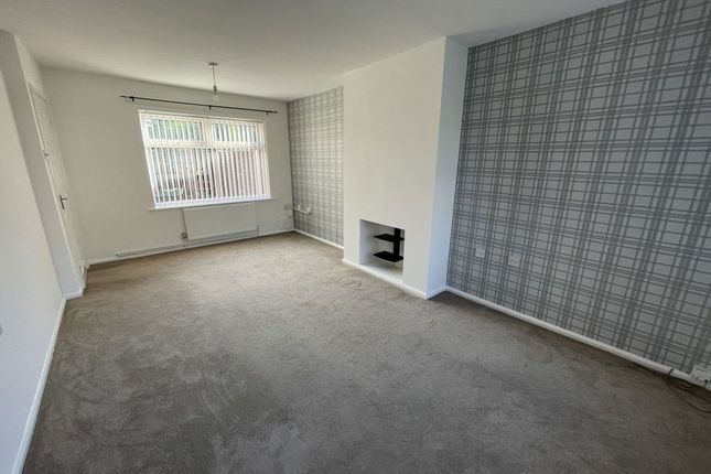 66, Woodfield Road, Nottingham photo 3