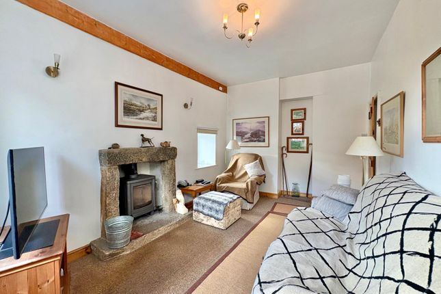 1 Hay Mount, The Hay, Milltown, Ashover photo 3