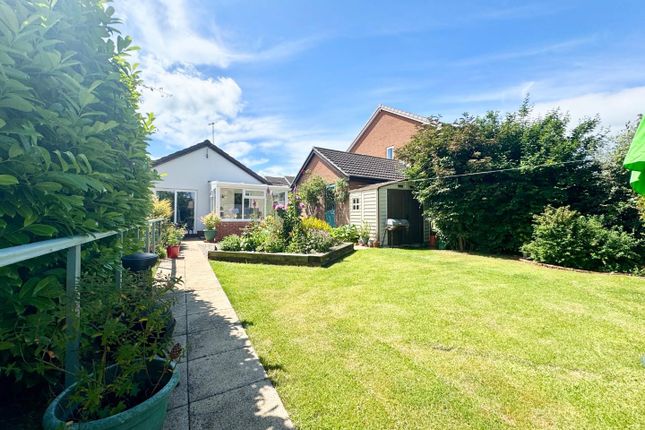 11, Greenway, Ingleby Barwick photo 2