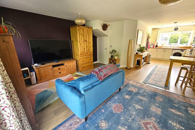 8, Holt Close, Yelverton photo 2