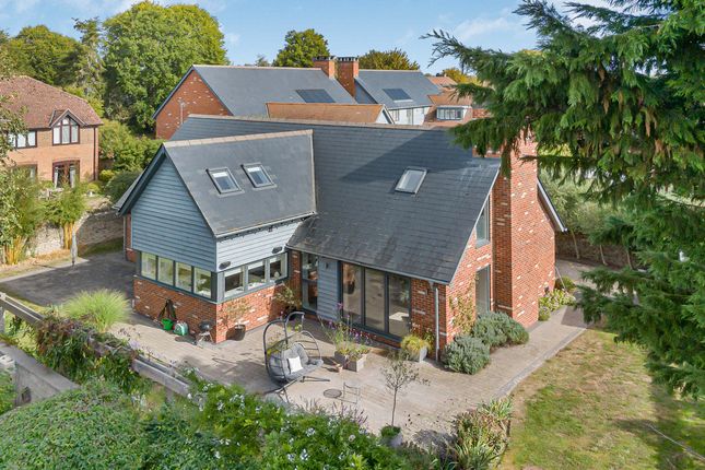 3-bed detached on 1, Bakehouse Lane, Marcham, £775,000