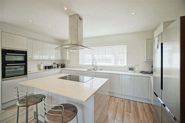 1 Garth Lodge,, Penstraze, Truro photo 4