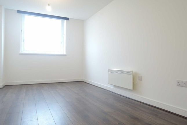 Apartment 412, Landmark,, Waterfront West, West Midlands photo 3