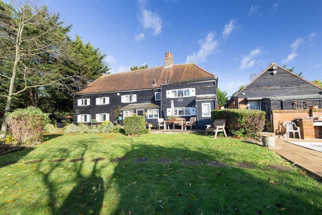 Detached house for sale in Rye Hill Road, Rye Hill, Thornwood
