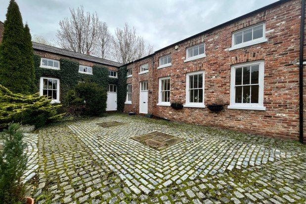 Barn conversion to rent in Skutterskelfe, Yarm