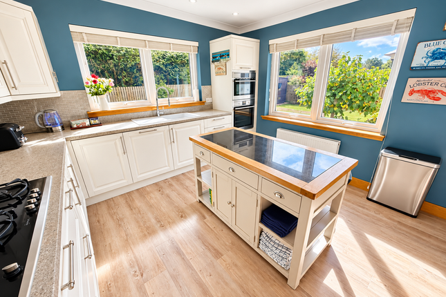 5, Bramblefield, Crieff photo 3