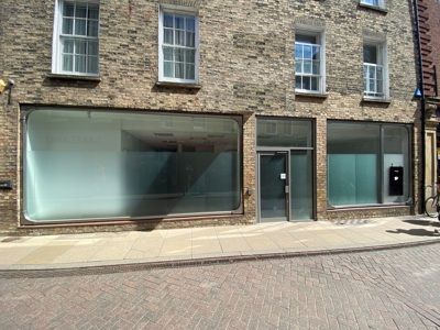 Retail premises to let in 26-27 Sidney Street, Cambridge, Cambridgeshire