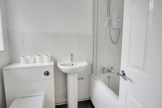 38, Sprowston Road, Norwich photo 5