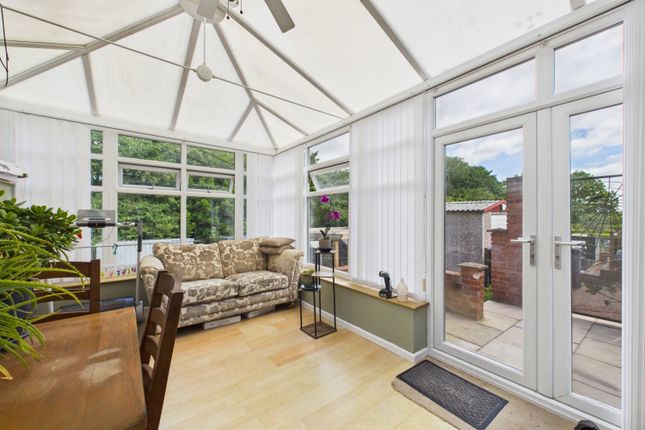 26, Burbage Grove, Sheffield photo 3