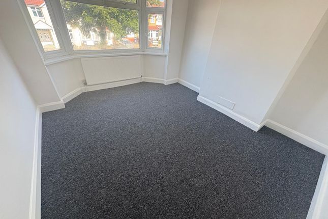 3 Bed - Somerset Road