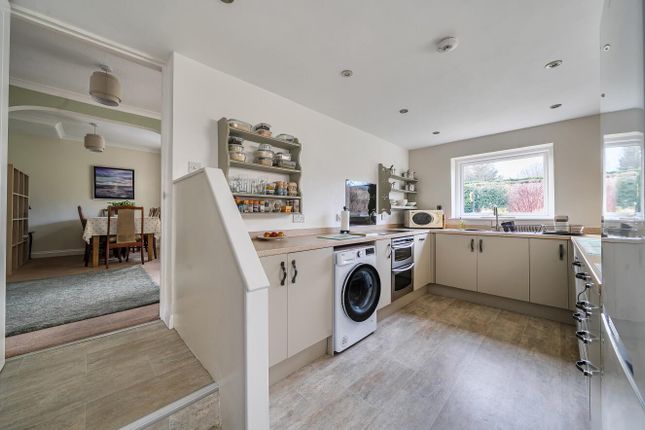 4, Silverdale Close, Dulverton photo 3