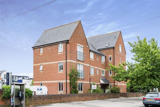 Flat for sale in Oxford Road, Cowley, Oxford