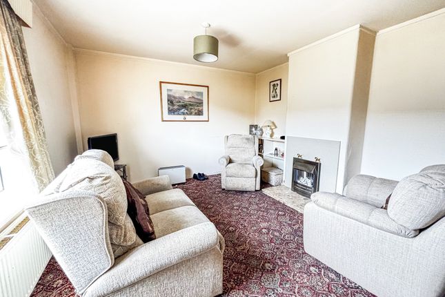 9, Elder Avenue, Dumfries photo 2