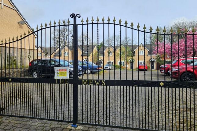 16, The Mews, Lincoln Road, Bolton photo 2